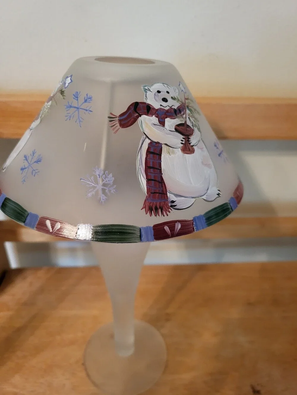 Vintage Pfaltzgraff Holiday Glass Lamp, 11 inches in height and holds one votive